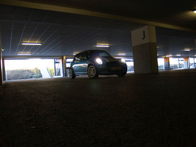 [Bild: attachment.php?attachmentid=14466&d=1144404833]