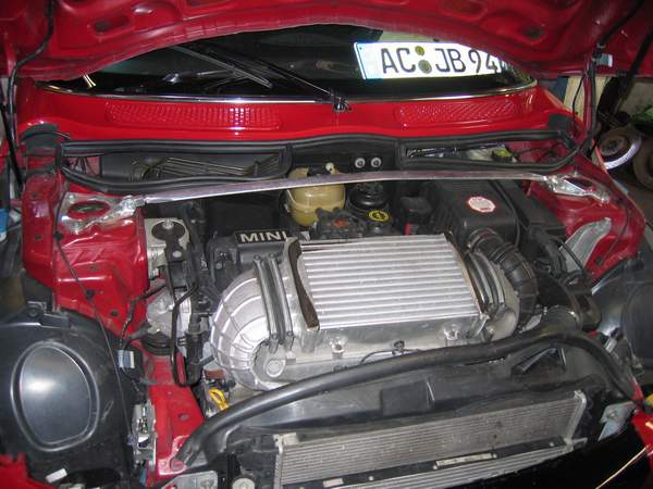[Bild: attachment.php?attachmentid=36129&d=1193423111]