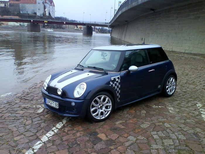 [Bild: attachment.php?attachmentid=59280&stc=1&d=1254566144]