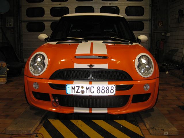[Bild: attachment.php?attachmentid=59792&d=1256042847]