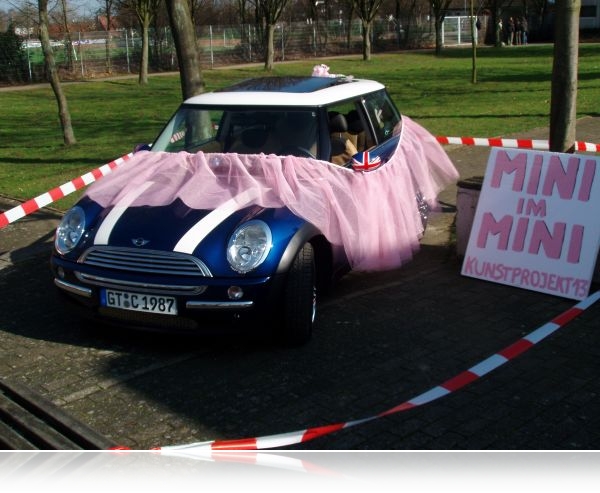 [Bild: mini_in_mini.jpg]