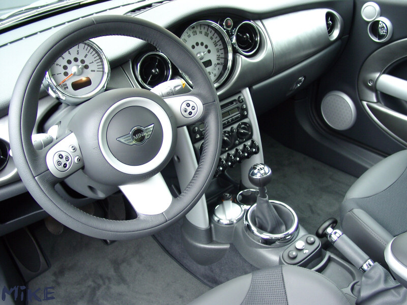 [Bild: Inside3.jpg]