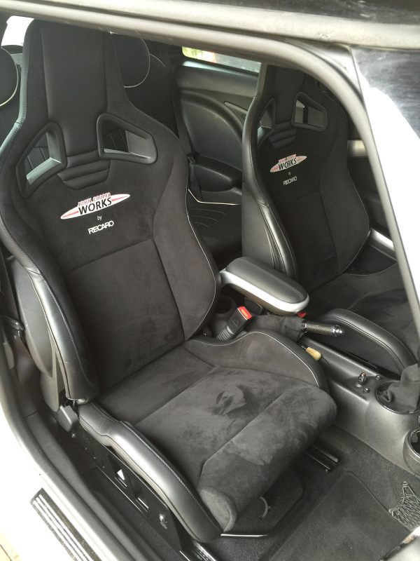 [Bild: jcw_recaro_1.jpg]