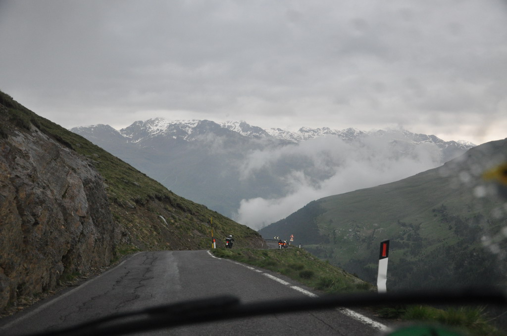 [Bild: dsc_22409_gavia_abfahrt_min.jpg]