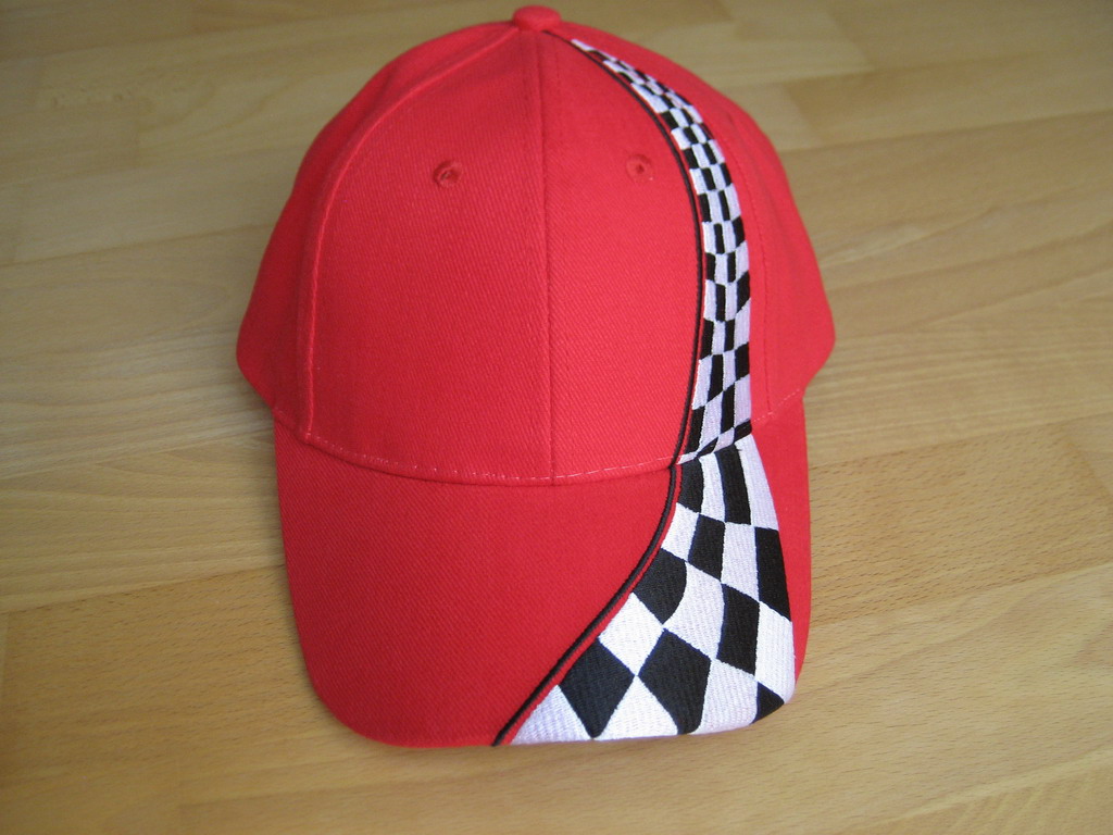 [Bild: img_3879_flaggendesign_racing_cap_kappe_...ch_min.jpg]