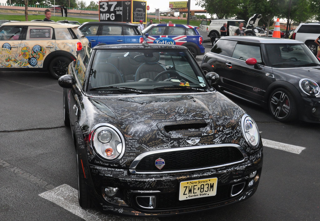 [Bild: mini_cabrio_r57_highgate_mini_takes_the_states_2012.jpg]