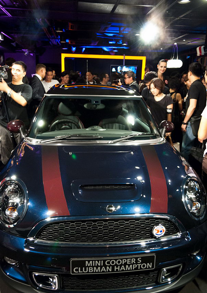 [Bild: mini_clubman_hampton_r55_launch_party_hong_kong.jpg]