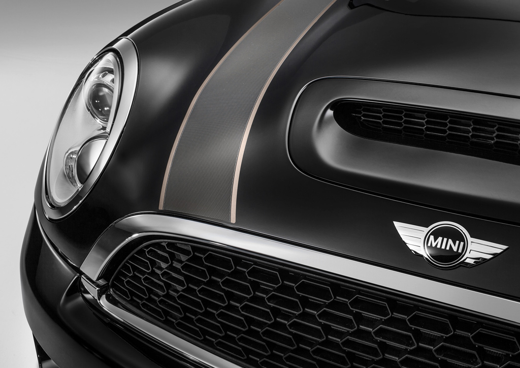 [Bild: mini_clubman_r55_bond_street_bonnet_stripes.jpg]