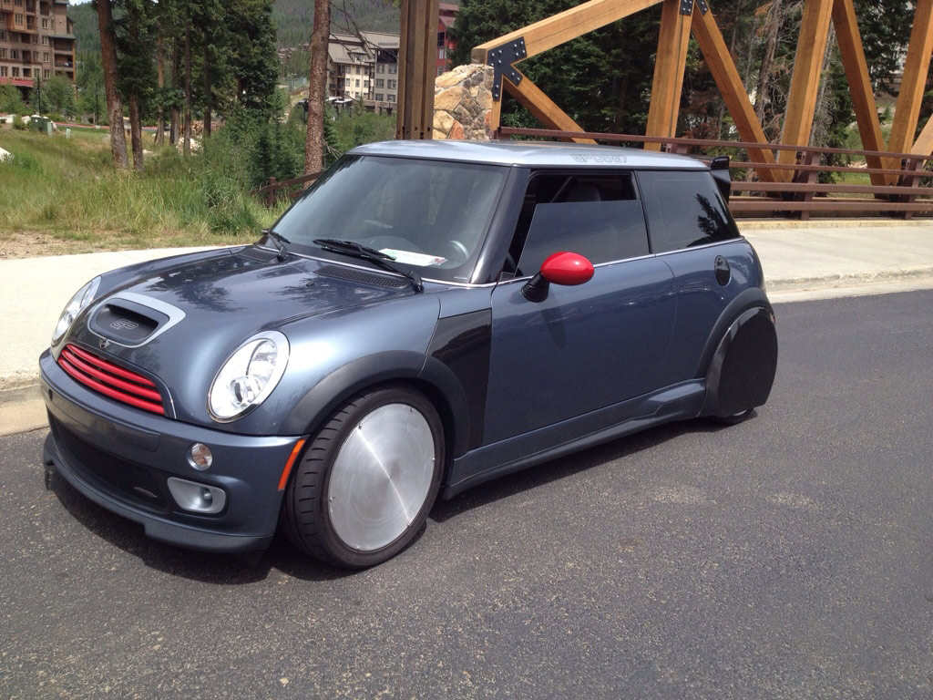 [Bild: mini_cooper_s_jcw_gp_kit_r53_bonneville_00.jpg]