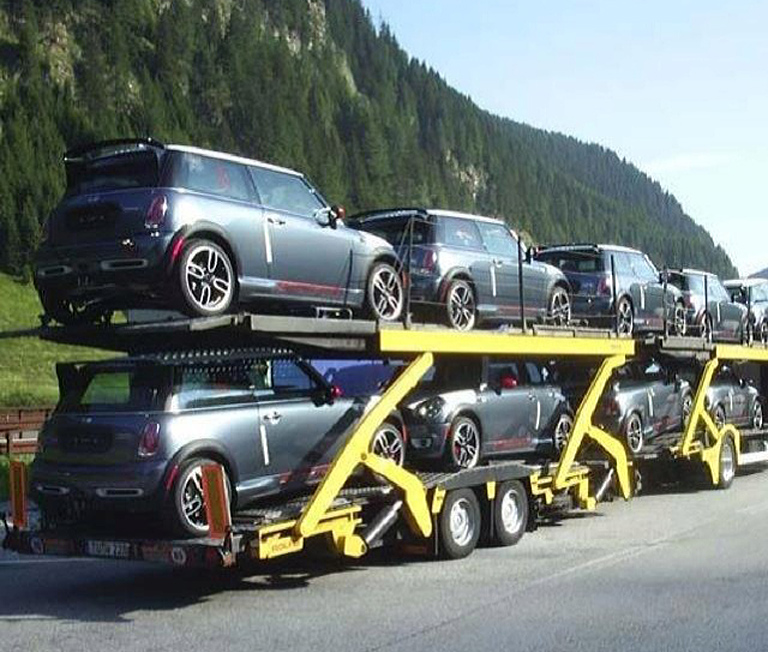 [Bild: mini_cooper_s_jcw_gp_kit_r53_transporter.jpg]