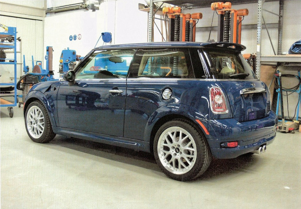 [Bild: mini_inspired_by_goodwood_r56_prototyp_1.jpg]