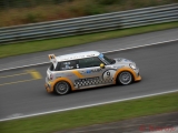 [Bild: mini_challenge_2010_salzburgring_40_thumb.jpg]