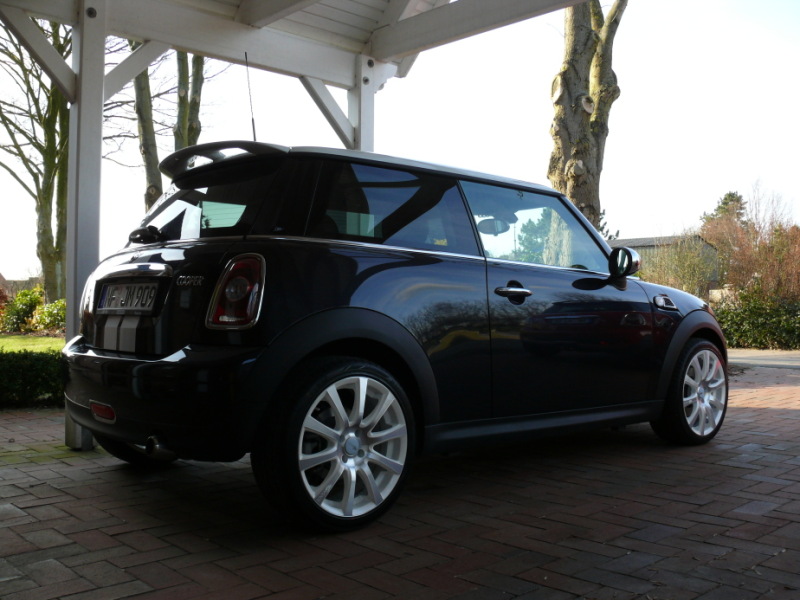 R56 BLACKnWHITE Cooper Project - Fotostories weiterer BMW Modelle R56 BLACKnWHITE Cooper Project - Fotostories weiterer BMW Modelle