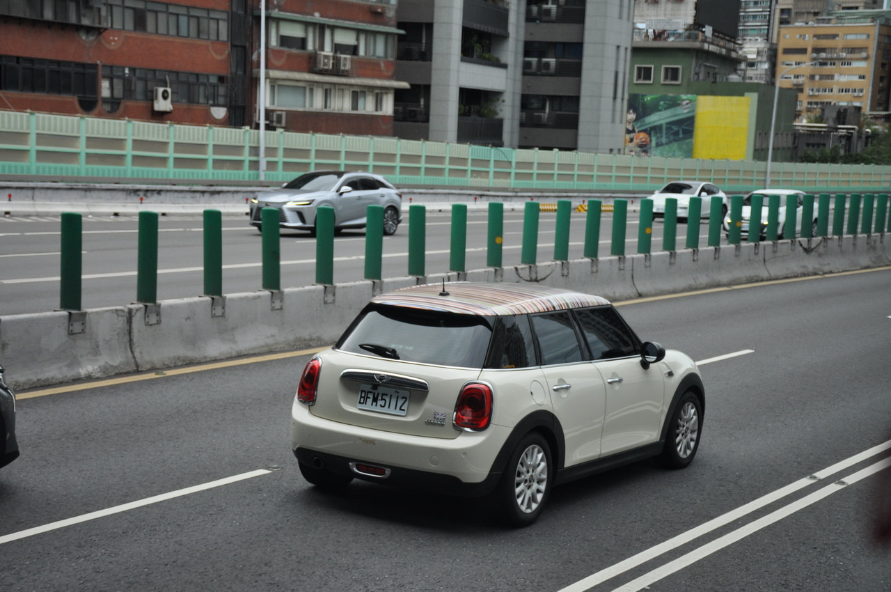 [Bild: attachment.php?aid=80376]