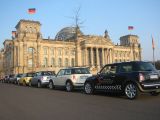 MINIs vorm German HQ