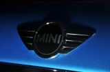 Mini Logo Auf Laserblue