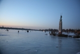 Zugefrorene Alster In Hamburg