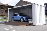 Der Kleine In Der Garage
