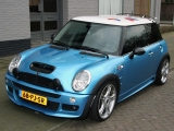 Viel JCW Carbon, jetzt 250 ps