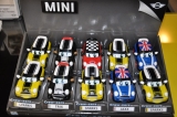 Mini Of Manhattan / Hawaii