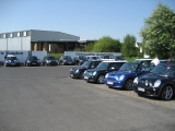 Treffen am Autohaus