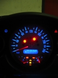 Blauer Tacho