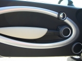 Mini010