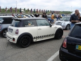 MINI UNITED