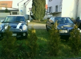 Den Mercedes In Bild Links Bitte Nicht Beachten!!! :)