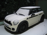 Mini Im Schnee